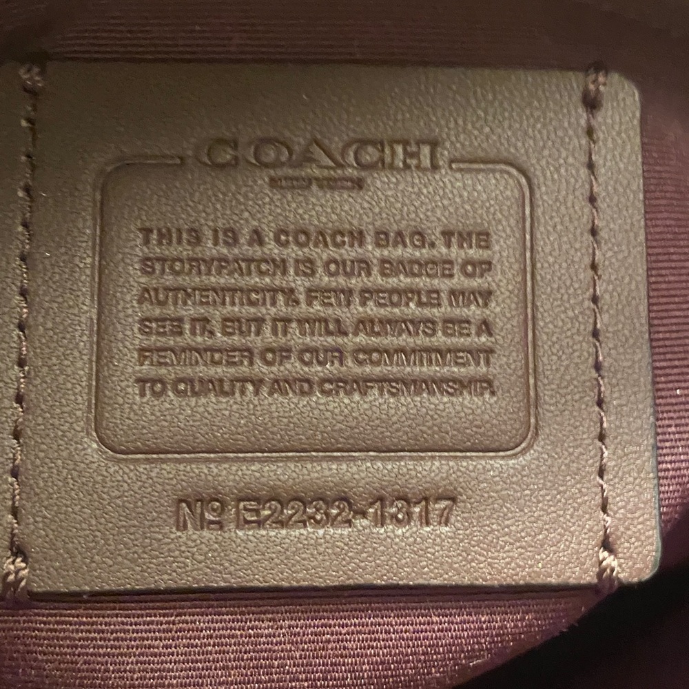 Coach Black pebbled leather satchel, like new condition with dust bag - Picture 6 of 6